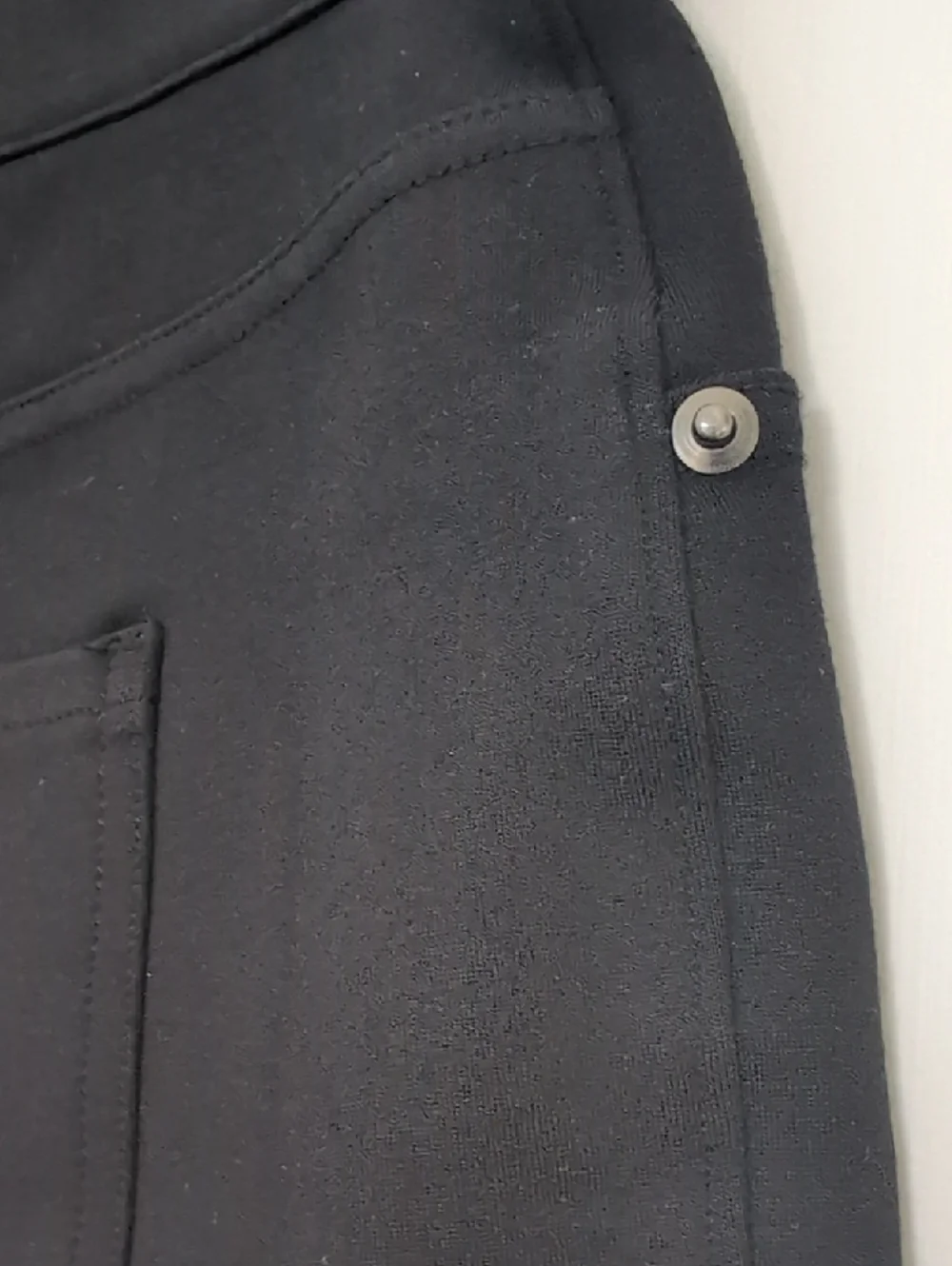 SPANX Black High-Waist Shaping Cropped Stretch Pant - Picture 5 of 5